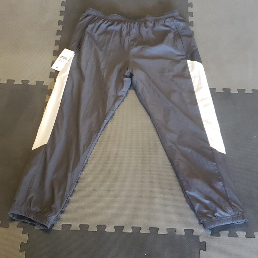 NWT NIKE 1990 RE ISSUE SWEATS